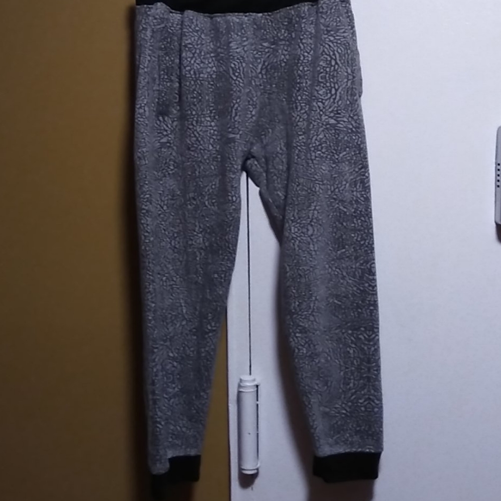 Evolution jogging pants